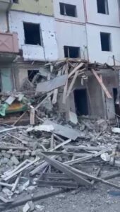 Росіяни вдарили КАБом по центру Куп’янська