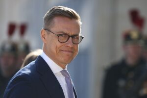 Без категорії - ЄС має призначити посланця щодо України - Стубб