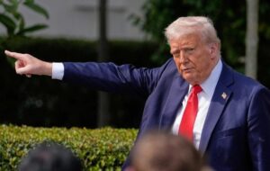 Новини України - "Гра престолів": в команді Трампа намітився розкол