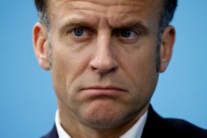 Макрон різко відреагував на удар по Сумах