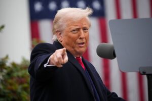 Новини світу - Трамп назвав свої мита "війною, що не є війною"