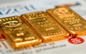 Новини бізнесу - Ціна золота вперше перевищила $3300 за унцію
