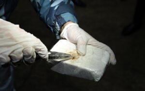 У Франції ліквідували мережу морської контрабанди: вилучено 800 кг кокаїну
