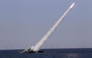 У ВМС попередили, що Росія вивела ракетоносії в Чорне море