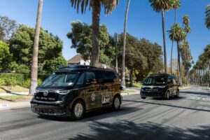 Uber та Volkswagen запустять сервіс роботаксі в США