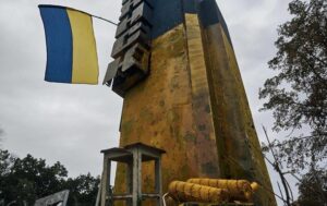 Україна отримає €200 млн від ЄІБ на проєкти відновлення у громадах – Кулеба