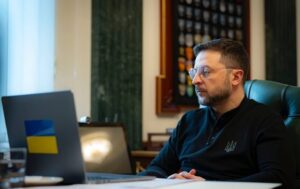Зеленський обговорив з премʼєром Канади санкції проти РФ і ППО для України