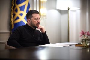 Зеленський заслухав доповіді СЗР і СБУ