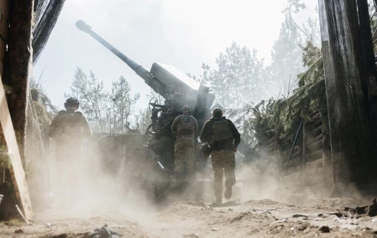 Бої з росіянами тривають на 10 напрямках – Генштаб