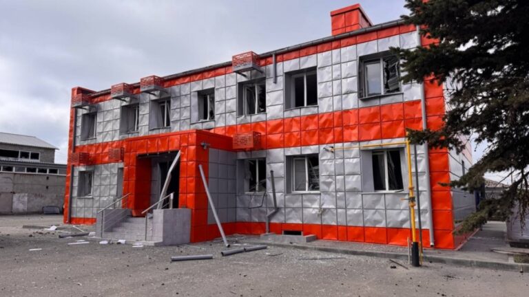 Дрони атакували асфальтобетонний завод в окупованому Луганську