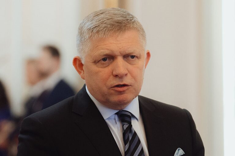 Фіцо заявив, що його візит у Москву намагаються зірвати