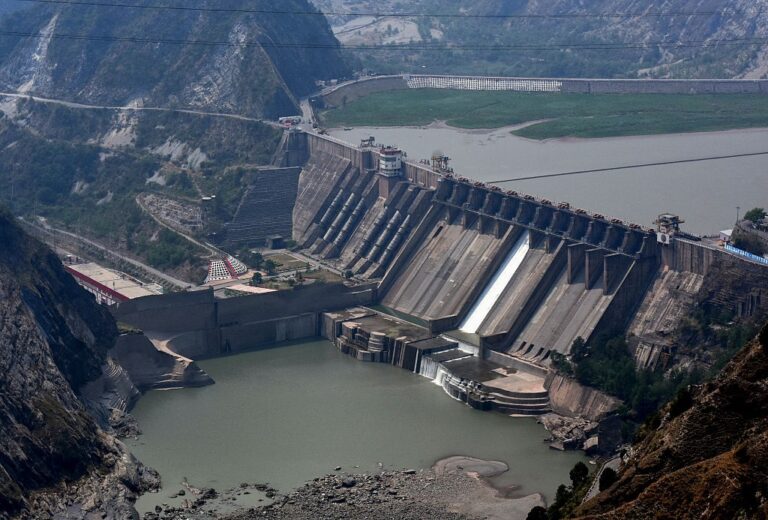 Індія перекрила Пакистану воду, зупинивши течію річки