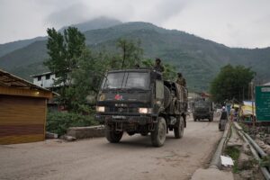 Індія заявила про повітряну атаку Пакистану