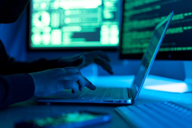 Хакери АТЕШ атакували важливий ресурс росіян в Криму