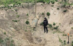 На Київщині виявили бойову частину ракети Х-101