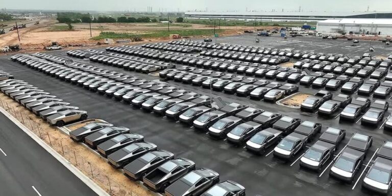 На складі Tesla накопичено більше 10 тисяч непроданих пікапів Cybertruck