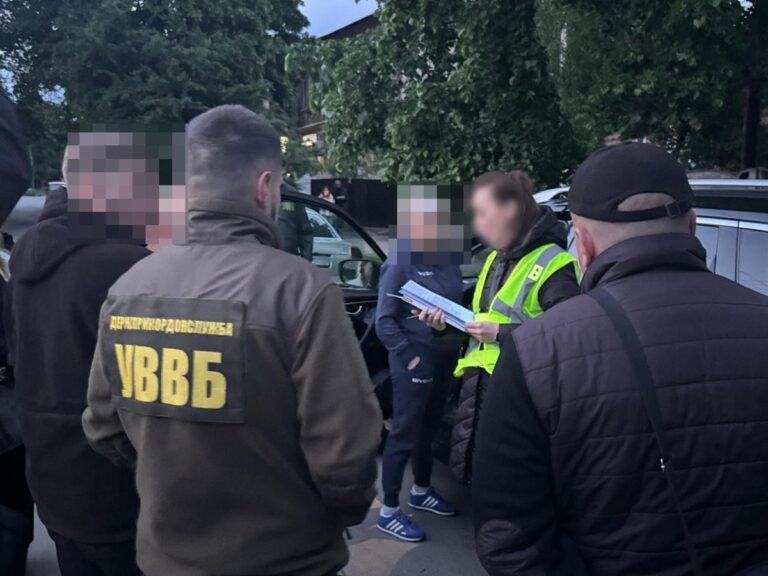 На Вінниччині вчителька географії організувала схему для ухилянтів