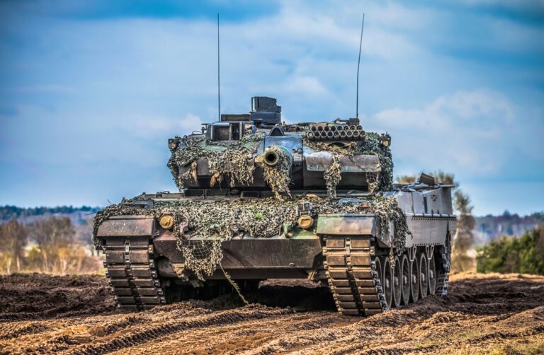 Нідерланди закуплять сучасні танки Leopard 2A8