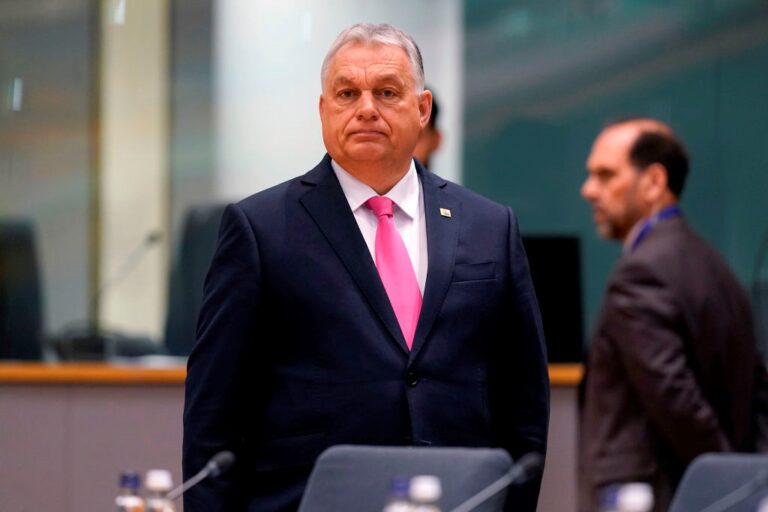 Орбан звинуватив Україну у співпраці з угорською опозицією