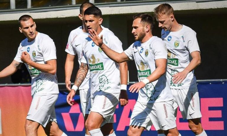 Повний склад не допоміг Лівому Берегу уникнути поразки від Карпат