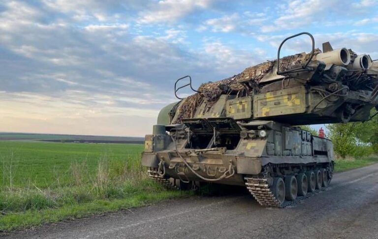 ППО відбила атаку “шахедів” з шести напрямків
