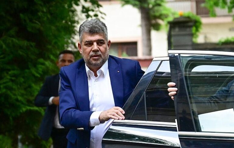 Прем’єр-міністр Румунії склав повноваження