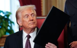 Президент США оголосив про угоди з ОАЕ на 200 млрд доларів