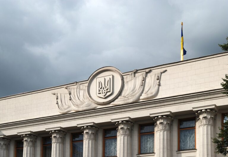 Рада врегулювала порядок надання статусу дитини, постраждалої від війни
