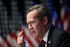 Радник Трампа Волц пішов з посади – ЗМІ