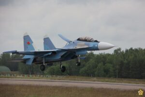 Новини світу - Росія передала Білорусі партію винищувачів
