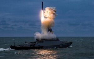 Росія вивела в Чорне море 15 кораблів
