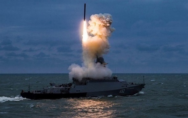 Росія вивела в Чорне море 15 кораблів