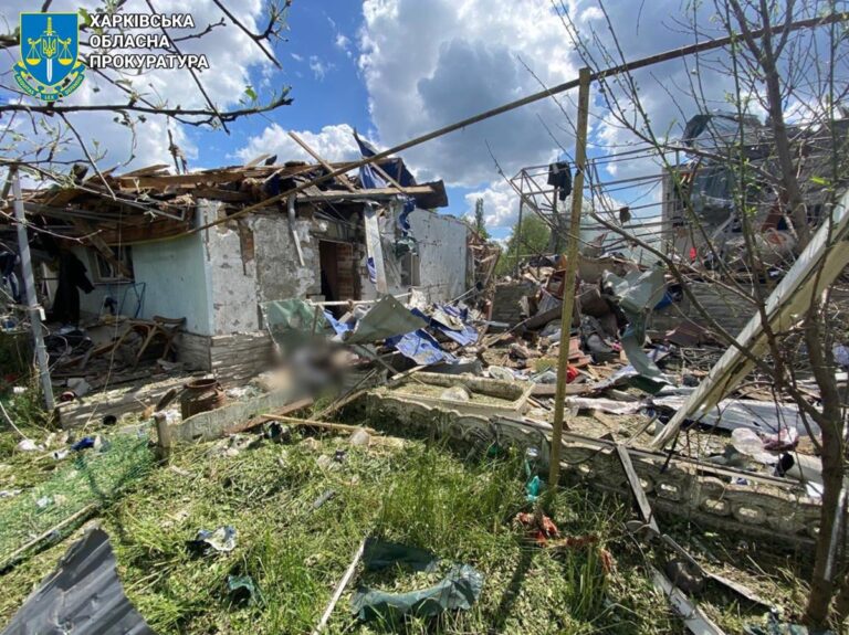 Росіяни скинули ФАБ-1500 на Куп’янськ: є жертва