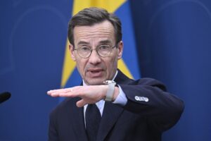 Швеція платитиме мігрантам €32 тис. за повернення додому