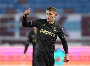Сікан зрівняв рахунок у матчі турецького чемпіонату після автоголу Батагова