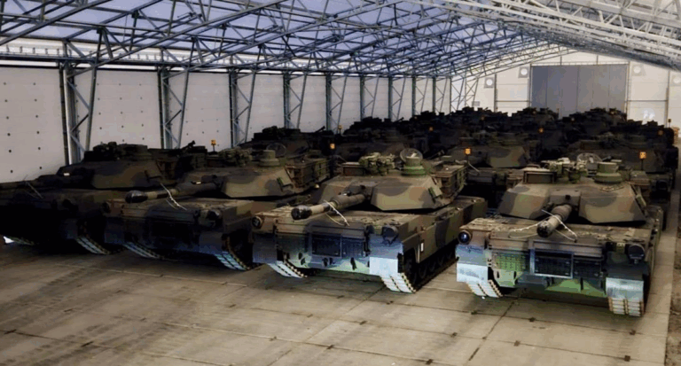 США спорядили Польщі чергову партію Abrams