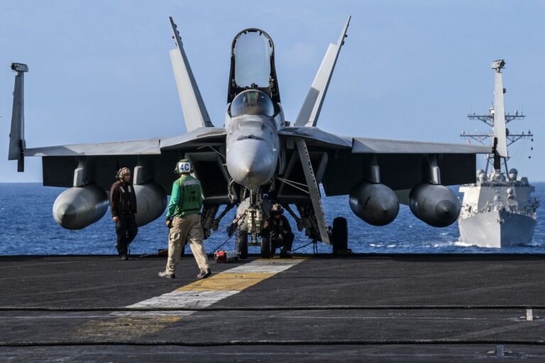 США втратили ще один винищувач у Червоному морі