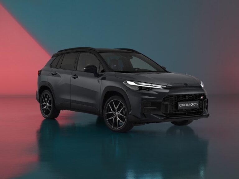 Toyota представила новий Corolla Cross разом зі спортивною версією