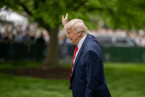 Трамп оголосив, що скасує санкції США проти Сирії