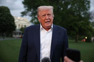 Трамп побачив “гарний момент” для миру в Україні