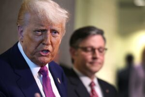 Трамп звинуватив Росію у крадіжці технології гіперзвукових ракет
