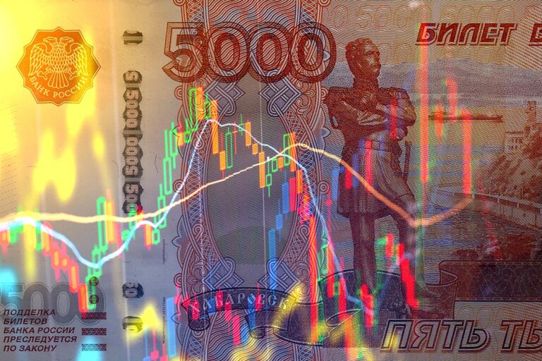 Ціна російської нафти у рублях досягла дворічного мінімуму – ЗМІ