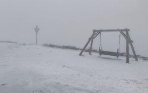 У Карпатах насипало снігу і вдарив мороз