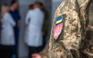 У Харкові через “непорозуміння” побили чоловіка в ТЦК