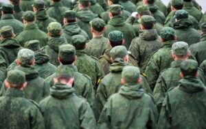 У РФ силовики відловили та відправили на війну близько 20 тисяч мігрантів