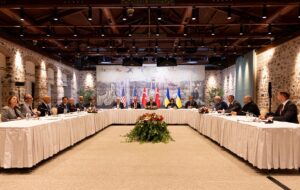 У Стамбулі почалась зустріч Україна-Туреччина-США