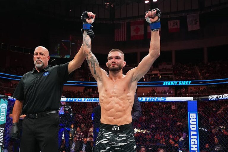 Український боєць Ігор Сидей здобув перемогу в поєдинку UFC