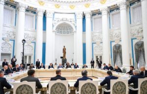 Новини бізнесу - Уряд РФ попередив про загрозу погіршення ситуації в економіці