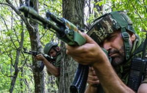 Все продали Києву: ЗМІ дізнались про критичну нестачу снарядів у Пакистану
