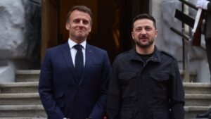 Зеленський і Макрон обговорили оборонні потреби України та посилення ППО